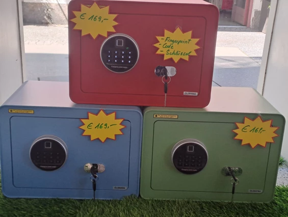 Schlüsseldienst: Tresore mit Schlüssel, Code und Fingerprint - Schlüssel Manufaktur Mag. Anne Vallery